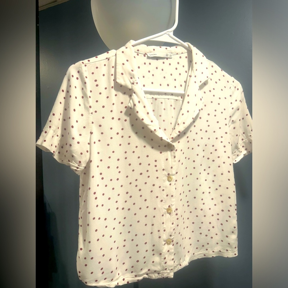🚨PART OF 4 for 15🚨add 4 to bundle Lefties Red polka dot shirt with buttons